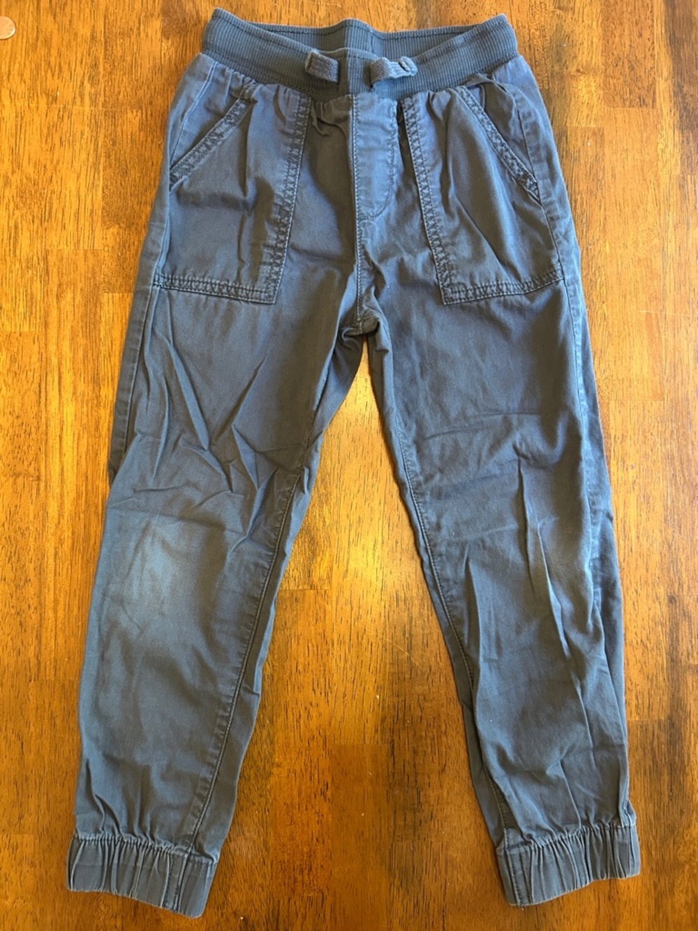 Gray Jogger Pants with Drawstring | Boys size 6 | Cotton Bottoms | Jumping Beans